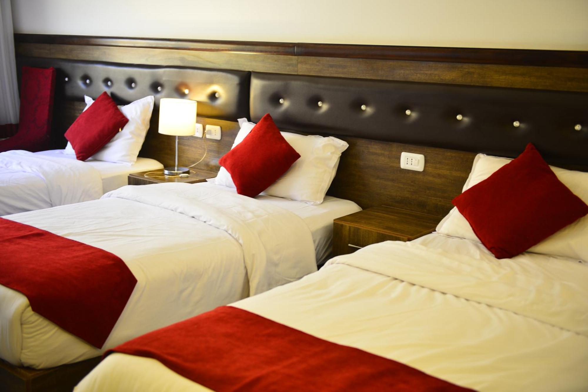 Hotel Corner